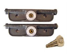 Fechadura lateral com tetra chave Fechadura lateral com tetra chave
